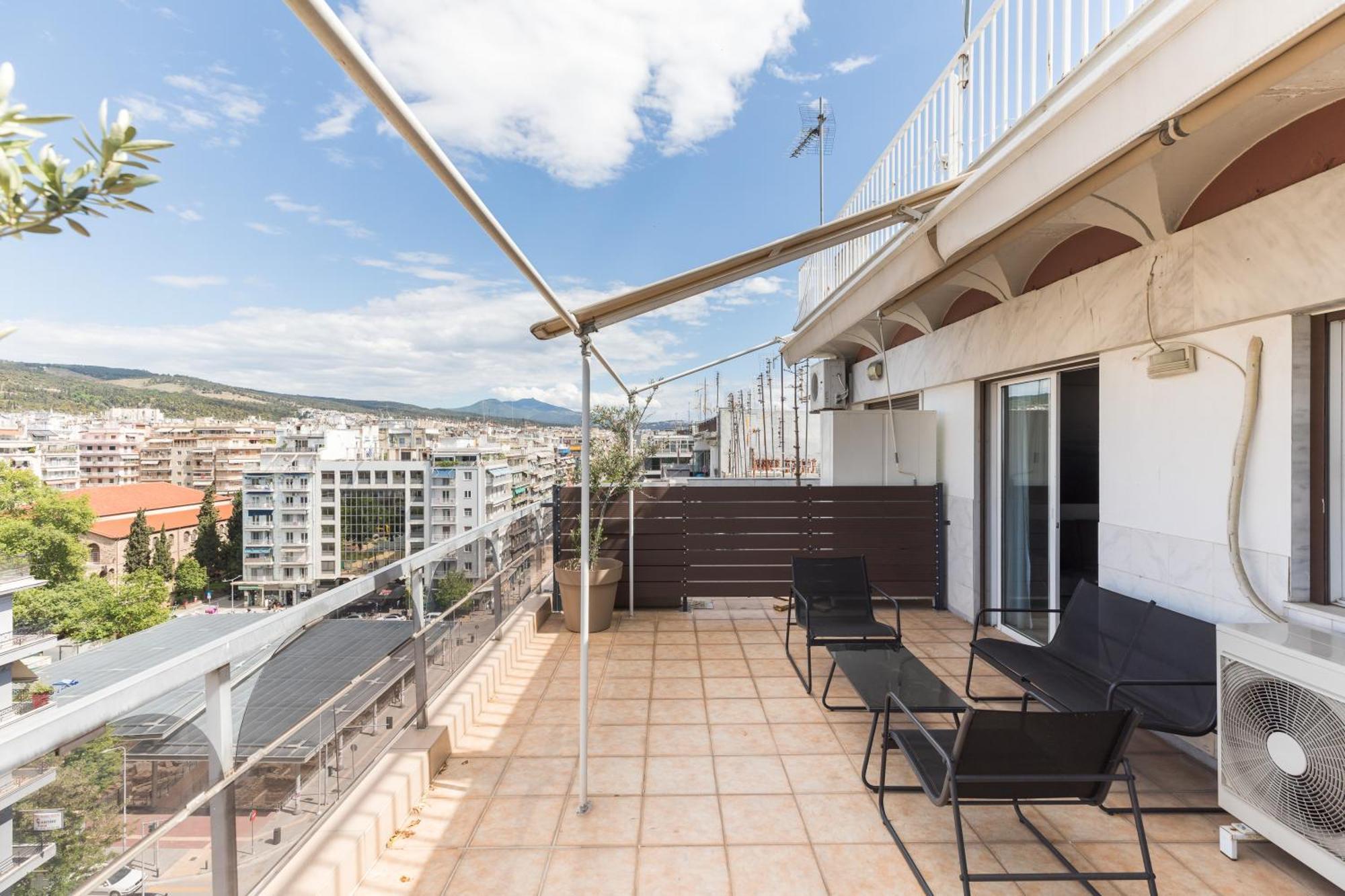 Pearl By Halu!, Penthhouse Suite In The Center Tesalonika Bagian luar foto